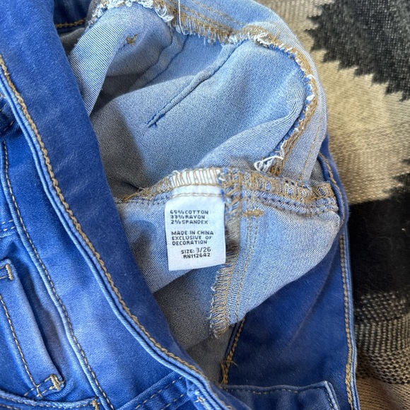 Classic Blue Denim Jean Shorts - Picture 3 of 4